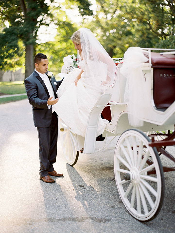 Amy Rae Photography // Cairnwood Estate Bryn Athyn, PA Wedding // www.amyraephotography.com